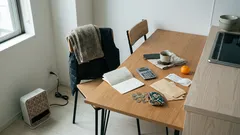 物価高の冬、70代おひとりさまの家計は年金だけで足りる?貯蓄の平均・中央値と受給額で見通しを立てる